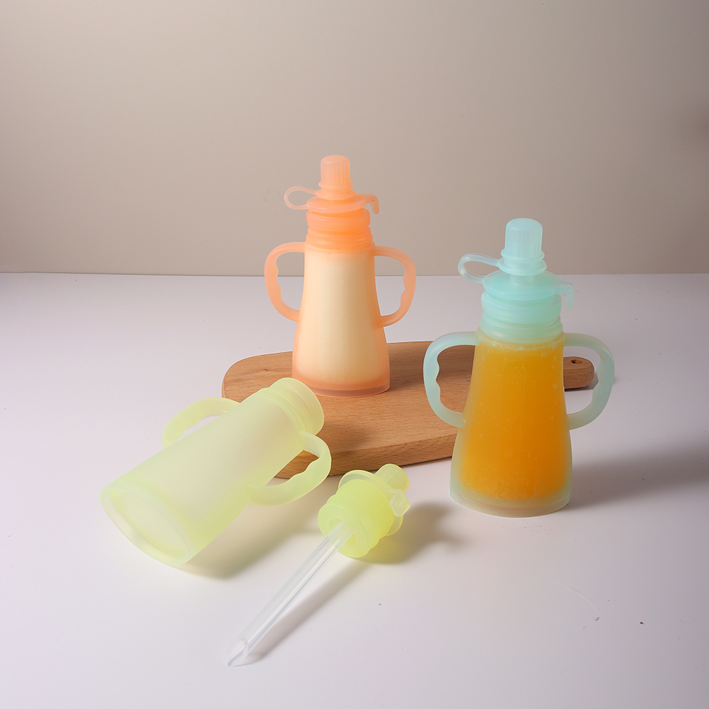 New Reusable Silicone Breast M - Baby Food Pouches Reusable recension och pris